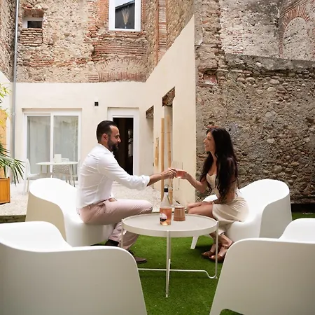 Loveroom La Lova Avec Privé Et Pièce Secrète