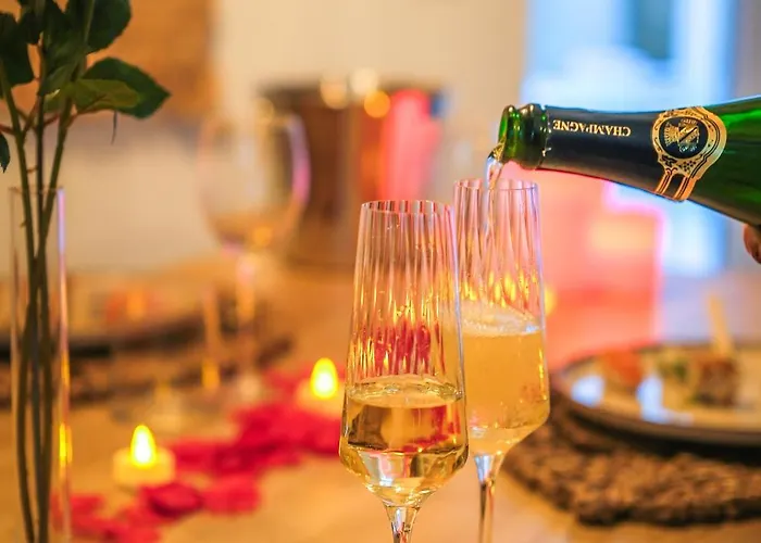 Loveroom La Lova Avec Privé Et Pièce Secrète