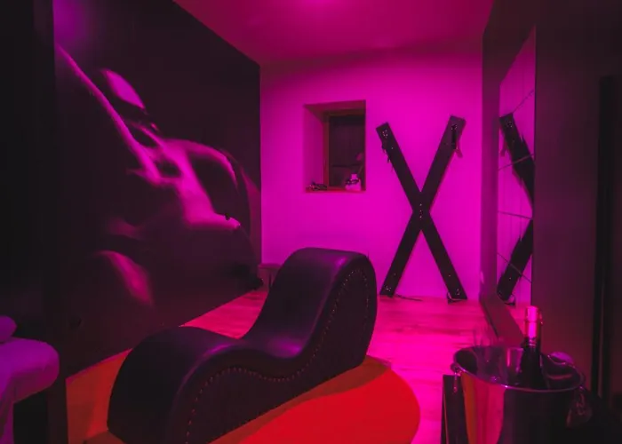 Loveroom La Lova Avec Privé Et Pièce Secrète Villa