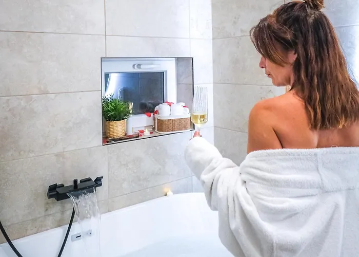 Loveroom La Lova Avec Privé Et Pièce Secrète *