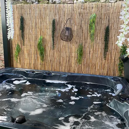Loveroom La Lova Avec Prive Et Piece Secrete Villa Pamiers