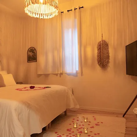 La Lova - Loveroom Avec Privatif A * بامييه